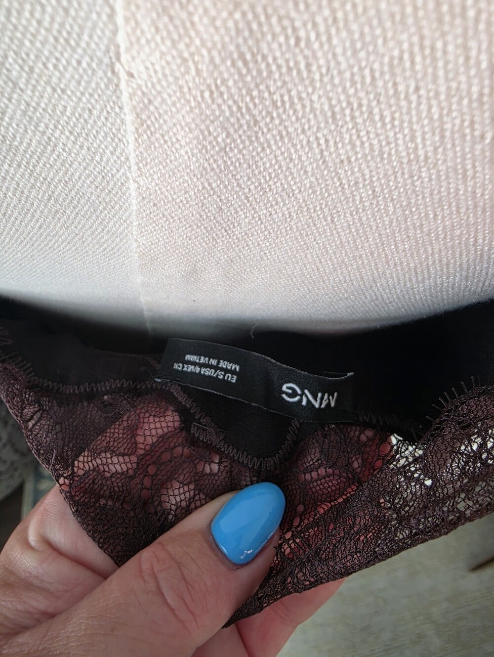 Asymetrical Satin Lace Dress - Picture 6 of 8